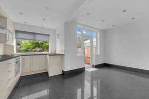 Photo 41- click for photo gallery